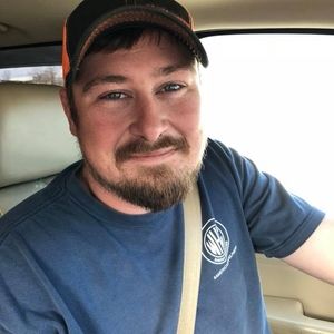 Meet your Posher, Casey